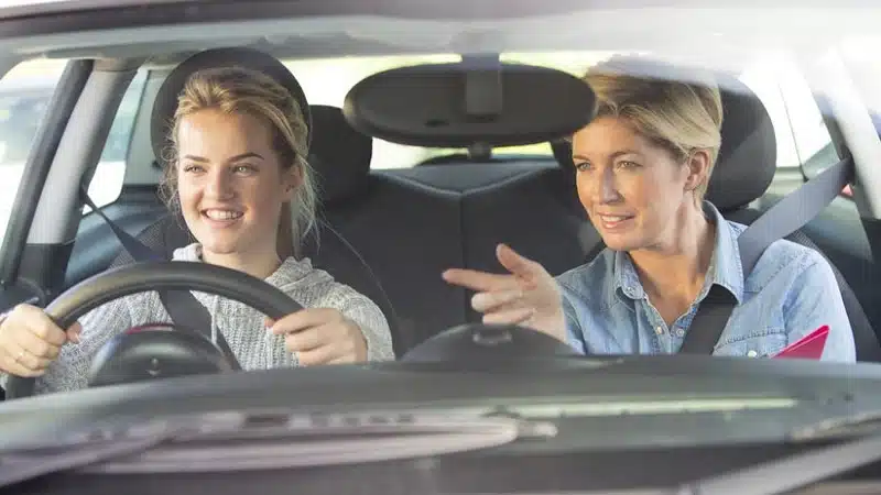 Conduire une voiture sportive en conduite accompagnée