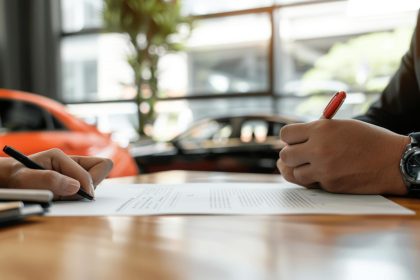 Optimiser son contrat d’assurance auto : étapes clés et erreurs fréquentes
