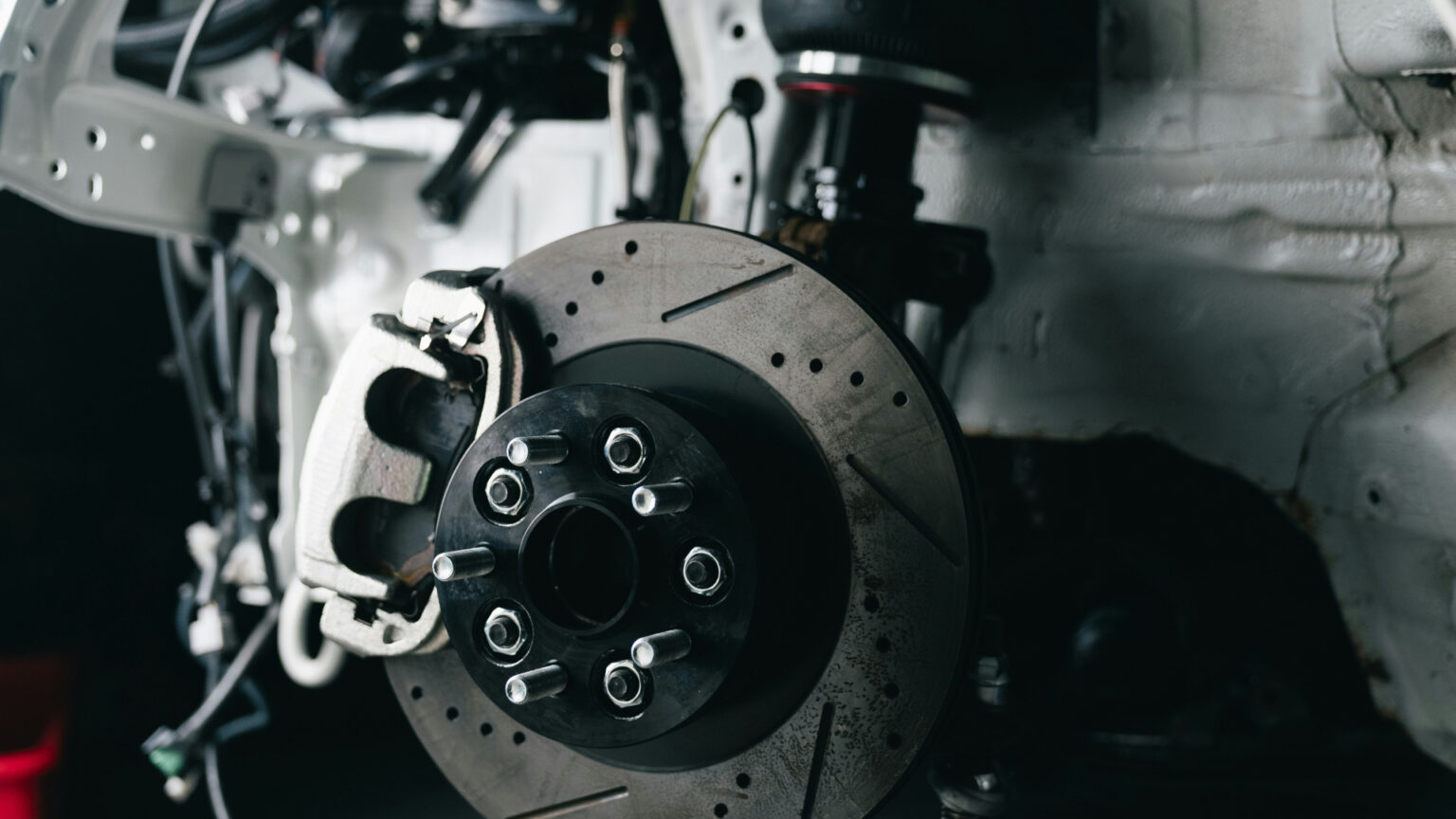 Plaquettes EBC Brakes : comment choisir selon votre usage ?